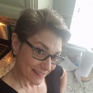 Meet your Posher, Eileen